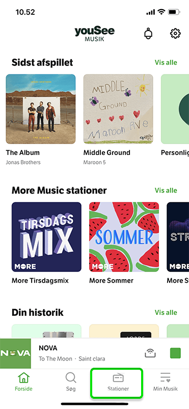 Du finder radiostationerne ved at klikke på Stationer i bunden af appen.